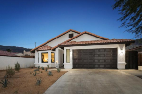 La Quinta Cove Retreat! Just miles away from Coachella & Stagecoach